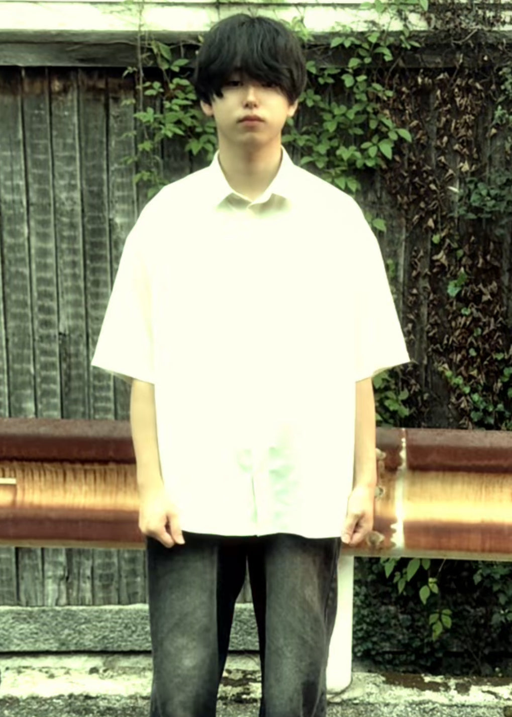 半袖カッターシャツ