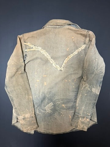 ベージュ ダメージ加工 デニムジャケット